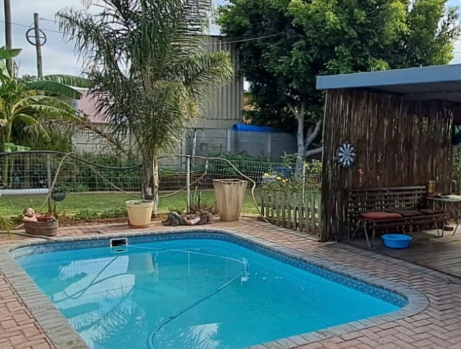 5 Bedroom Property for Sale in Retief Eastern Cape